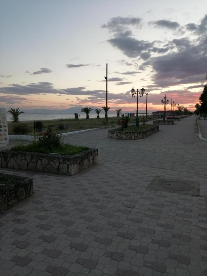 Eleni Hotel 2*