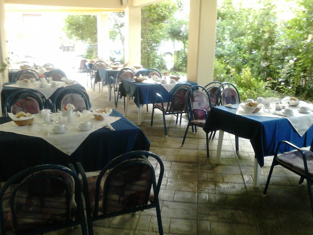 Hotel Eleni 2*