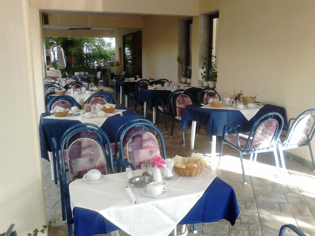 Hotel Eleni Paralia Dionisiou